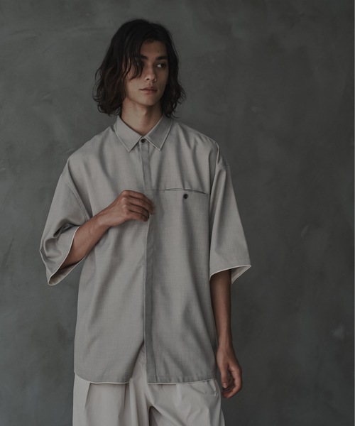 shiki tokyo（シキトウキョウ）の「Oversized Stitch Half Sleeve Shirt / オーバーサイズステッチハーフスリーブシャツ（シャツ/ブラウス・メンズ・ターコイズブルー/ライトグレー・SMALL/MEDIUM/LARGE）」の8枚目の写真