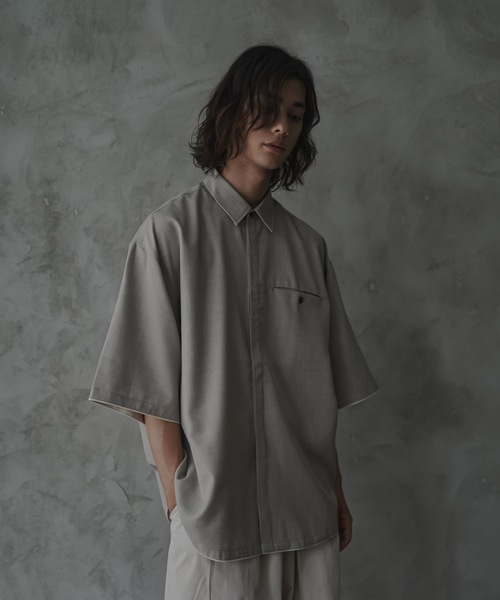shiki tokyo（シキトウキョウ）の「Oversized Stitch Half Sleeve Shirt / オーバーサイズステッチハーフスリーブシャツ（シャツ/ブラウス・メンズ・ターコイズブルー/ライトグレー・SMALL/MEDIUM/LARGE）」の17枚目の写真