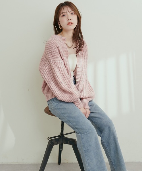 natural couture(ナチュラルクチュール)の「MIX片畦パール釦カーディガン(カーディガン/ボレロ・レディース・ブルー/グレイッシュベージュ/ピンク/チャコール/グリーン・FREE)」の9枚目の写真