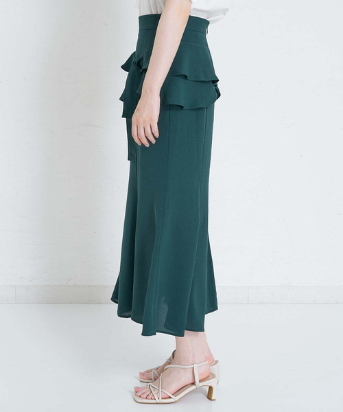 A de a.v.v（アードアー・ヴェ・ヴェ）の「ラッフルリボンマーメイドスカート（スカート・レディース・グリーン/サンドベージュ/ブラック・36/38）」の16枚目の写真