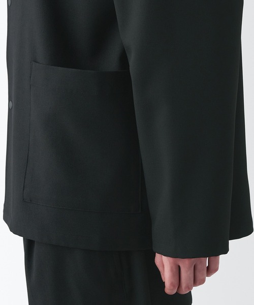 無印良品（ムジルシリョウヒン）の「イージーケアシャツジャケット（シャツ/ブラウス・メンズ・ブラック/ダークブラウン系/グレー・M/S/XXL/XS/XL/L）」の16枚目の写真