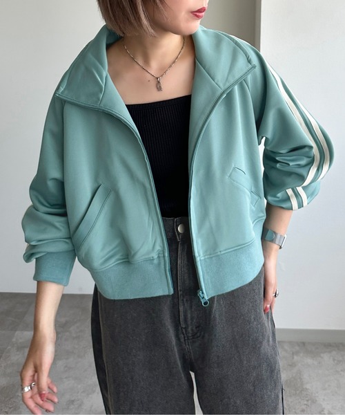 apres jour mignon(アプレジュールミニョン)の「ショート丈トラックジャケット【ZOZOTOWN限定アイテム】(ジャージ・レディース・グレー/ブラック/ブルー・フリー/X-LARGE)」の20枚目の写真