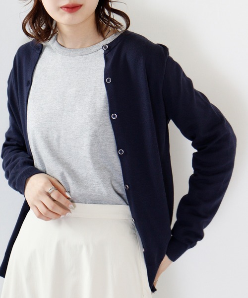 FUNALIVE（ファンアライブ）の「PAGE ONE コットン天竺長袖Ｔシャツ（Tシャツ/カットソー・レディース・オフホワイト/バーガンディー/ブラック/杢グレー/カーキ・L/LL/M）」の13枚目の写真