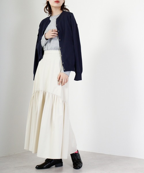 FUNALIVE（ファンアライブ）の「PAGE ONE コットン天竺長袖Ｔシャツ（Tシャツ/カットソー・レディース・オフホワイト/バーガンディー/ブラック/杢グレー/カーキ・L/LL/M）」の20枚目の写真