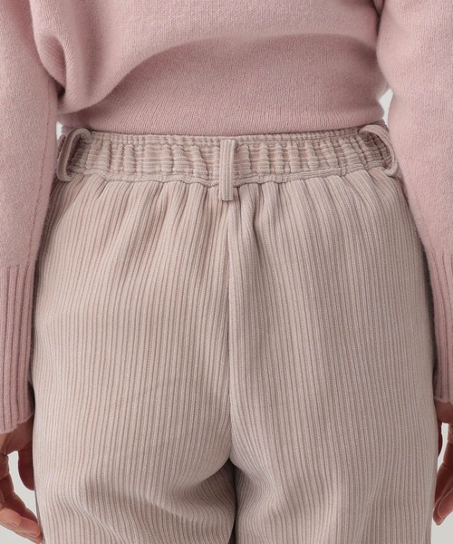Elura(エルーラ)の「コーデュロイストレートパンツ(その他パンツ・レディース・ブラウン系その他/グレイッシュベージュ・SMALL/LARGE/MEDIUM)」の10枚目の写真