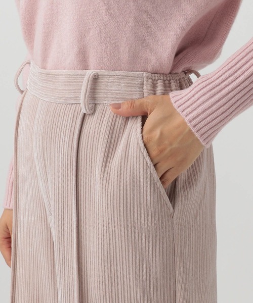 Elura(エルーラ)の「コーデュロイストレートパンツ(その他パンツ・レディース・ブラウン系その他/グレイッシュベージュ・SMALL/LARGE/MEDIUM)」の12枚目の写真