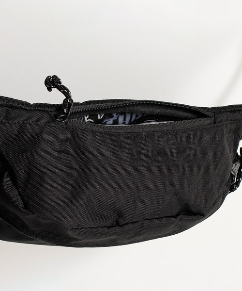 THRASHER（スラッシャー）の「【THRASHER/スラッシャー】ウエストバッグ（ボディバッグ/ウエストポーチ・メンズ・ブラック・ONE）」の16枚目の写真