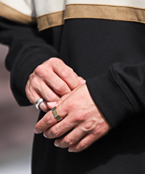 LUXSTYLE（ラグスタイル）の「ポンチスエードバイカラー切替スウェット（スウェット・メンズ・アイボリー/グリーン/チャコール・L/M）」の14枚目の写真