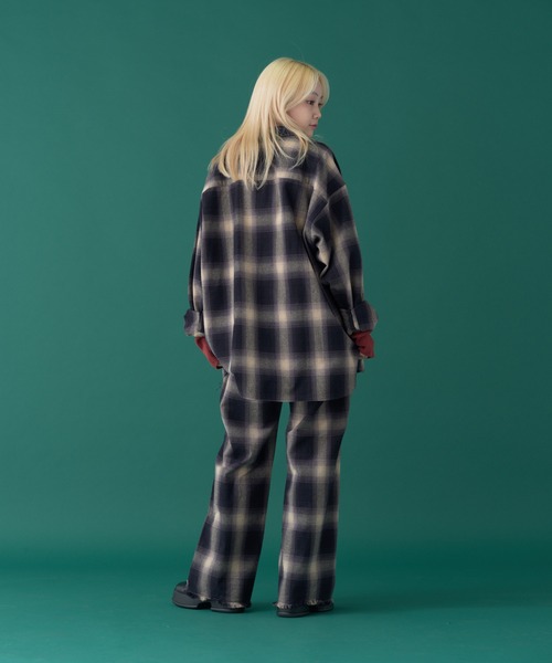 WHIMSIC（ウィムジック）の「【UNISEX/SETUP対応】ブラッシュドオンブレチェックイージーパンツ（その他パンツ・メンズ・ブラック/ネイビー・FREE）」の13枚目の写真