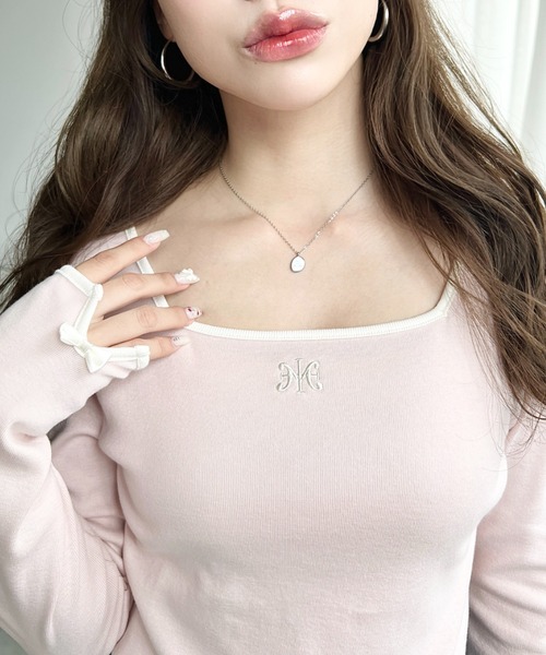 moment+(モーメントプラス)の「綿100%フライス長袖スクエアネックフロントロゴ刺繍袖リボンプルオーバー(Tシャツ/カットソー・レディース・ブラック/ベージュ/オフホワイト/ナチュラル/ピンク・M/L)」の13枚目の写真