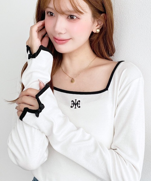 moment+(モーメントプラス)の「綿100%フライス長袖スクエアネックフロントロゴ刺繍袖リボンプルオーバー(Tシャツ/カットソー・レディース・ブラック/ベージュ/オフホワイト/ナチュラル/ピンク・M/L)」の19枚目の写真