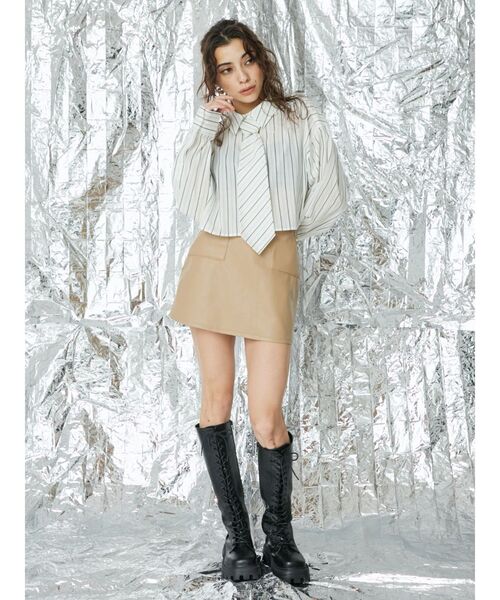 EVRIS（エヴリス）の「ネクタイデザインクロップドシャツ（シャツ/ブラウス・レディース・グリーン/ホワイト・FREE）」の5枚目の写真