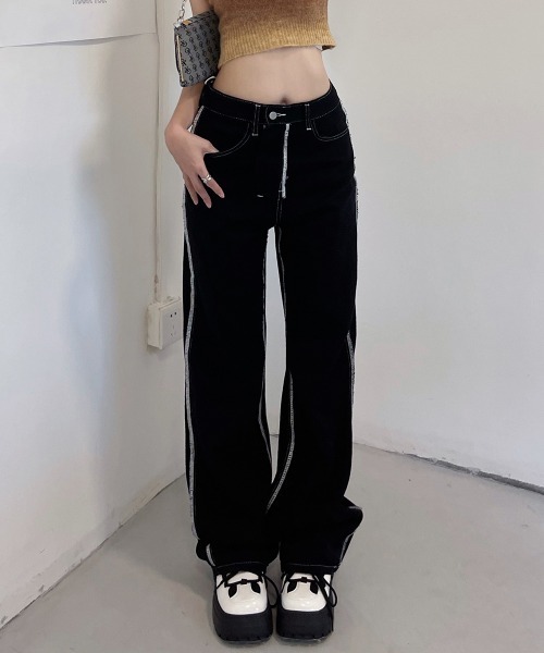 by muni:r(バイ ムニール)の「ラインステッチセミワイドパンツ(その他パンツ・レディース・ブラック/ホワイト・MEDIUM/SMALL)」の13枚目の写真