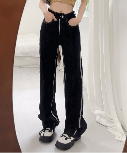 by muni:r(バイ ムニール)の「ラインステッチセミワイドパンツ(その他パンツ・レディース・ブラック/ホワイト・MEDIUM/SMALL)」の8枚目の写真