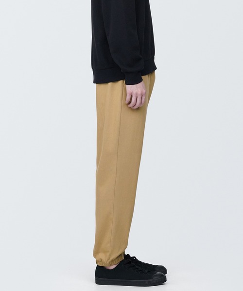 無印良品(ムジルシリョウヒン)の「紳士 ニットデニムジョガーパンツ(デニムパンツ・メンズ・ダークグリーン/ダークベージュ/ブラック・S/M)」の12枚目の写真