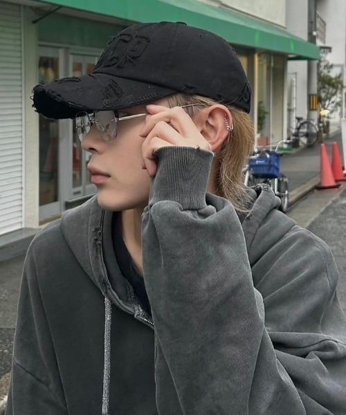 Chikashitsu +（チカシツプラス）の「【Chikashitsu +】square eyeglasses / 【チカシツプラス】スクエアアイグラスメガネ（メガネ・メンズ・シルバー・ONE SIZE）」の22枚目の写真