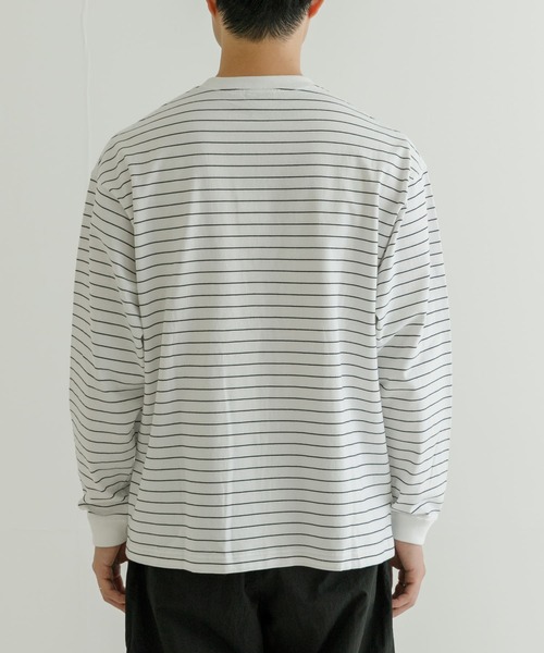 Russell Athletic（ラッセルアスレティック）の「『別注』RUSSELL ATHLETIC×UR　LONG-SLEEVE T-SHIRTS（Tシャツ/カットソー・メンズ・ホワイト系その他/ブラック系その他・MEDIUM/LARGE）」の16枚目の写真