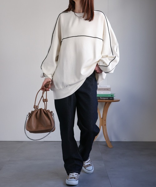 CREARE -LINO-(クレアーレリノ)の「<ユニセックス>ダンボール オーバーサイズ ライン トラック プロオーバー(スウェット・メンズ・ブラック/オフホワイト/ネイビー・M/L)」の22枚目の写真