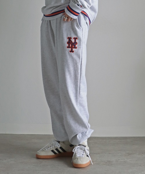 MLB（メジャーリーグベースボール）の「ＭＬＢワッペン刺繍ロゴスウェットパンツ（スウェットパンツ・レディース・グリーン/ネイビー/ホワイト/ブラック/ライトグレー・M/XL/L）」の4枚目の写真