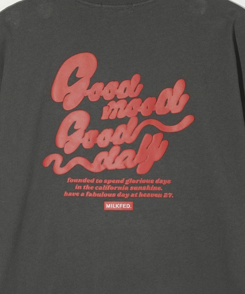 MILKFED.（ミルクフェド）の「GOOD MOOD GOOD DAY WIDE S/S TEE（Tシャツ/カットソー・レディース・オフホワイト/ライトイエロー/チャコール・M/L）」の17枚目の写真