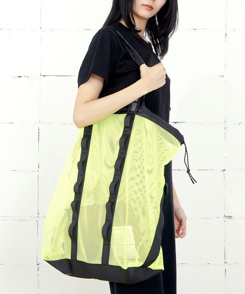 WEEKEND(ER)(ウィークエンダー)の「WEEKEND(ER) ウィークエンダー MESH 2WAY TOTE BAG メッシュトートバッグ(トートバッグ・メンズ・ホワイト/ブラック/グレー/イエロー/オリーブ・FREE)」の5枚目の写真
