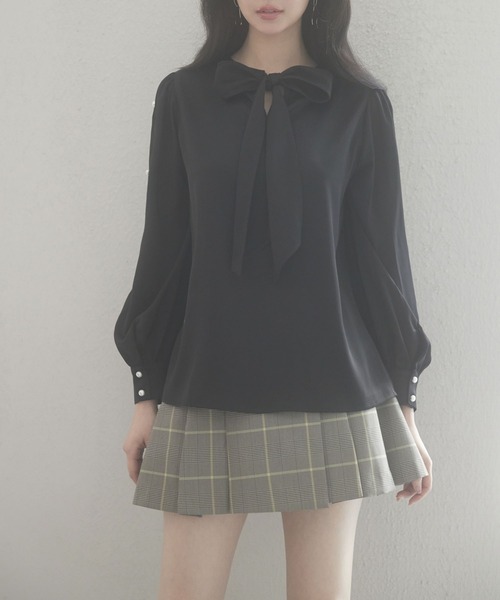 SAISON DE PAPILLON(セゾンドパピヨン)の「後首元リボンデザイン長袖ブラウス(シャツ/ブラウス・レディース・グレー/ピンクベージュ/ブラック・S/L/M)」の18枚目の写真