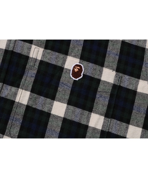 A BATHING APE(アベイシングエイプ)の「ONE POINT CHECK SHIRT(シャツ/ブラウス・メンズ・ブルー/レッド/グリーン・LARGE/MEDIUM/SMALL/XX-LARGE/X-LARGE)」の7枚目の写真