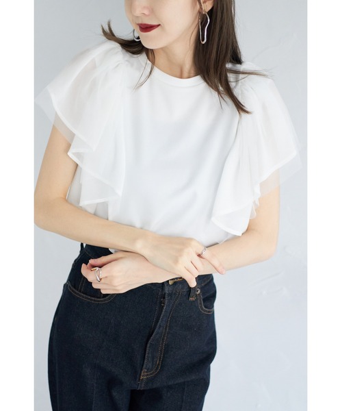 &. NOSTALGIA(アンドドットノスタルジア)の「【ZOZO限定】フラッフィーフリルトップス(Tシャツ/カットソー・レディース・オフホワイト/ブラック・M)」の16枚目の写真