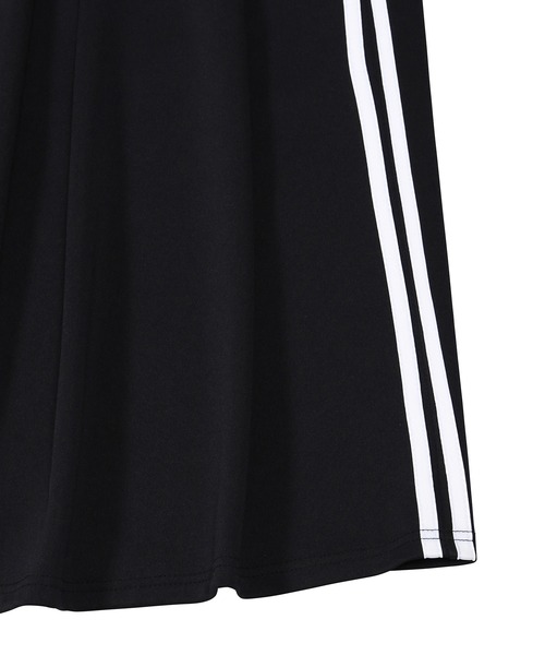 PUNYUS（プニュズ）の「トラックフレアロングスカート（スカート・レディース・グレー/ブラック/パープル・1/2/3/4）」の18枚目の写真