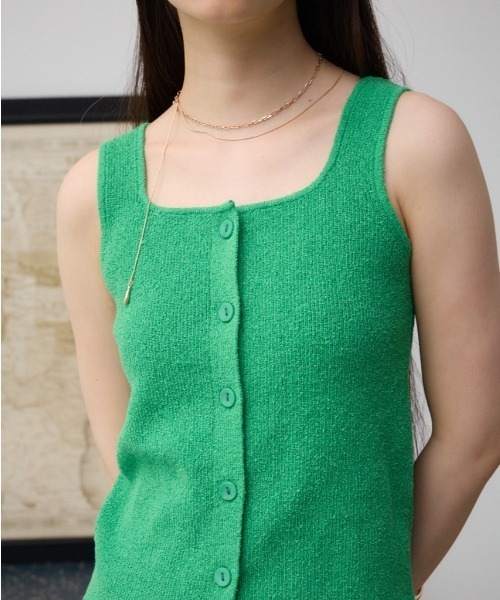 AZUL by moussy（アズールバイマウジー）の「パイルニットタンク（タンクトップ・レディース・ブラック/グリーン/ベージュ・FREE）」の3枚目の写真