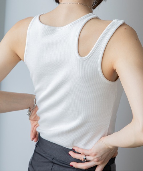 VACANCY（ヴァカンシー）の「アシンメトリーカップ付きリブインナー（タンクトップ・レディース・グリーン/ホワイト/ブラック・FREE）」の22枚目の写真