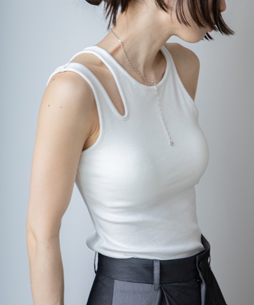 VACANCY（ヴァカンシー）の「アシンメトリーカップ付きリブインナー（タンクトップ・レディース・グリーン/ホワイト/ブラック・FREE）」の6枚目の写真