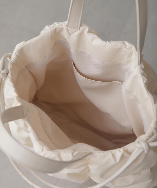 FREE'S MART（フリーズマート）の「タックトートバッグ（トートバッグ・レディース・ブラック/グリーン/ホワイト・ﾌﾘ-）」の8枚目の写真