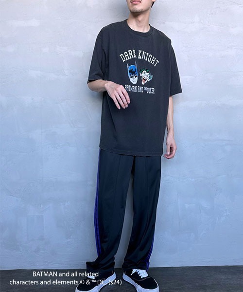 JEANS FACTORY Clothes（ジーンズファクトリークローズ）の「[Jeans Factory Clothes/ジーンズファクトリークローズ] BATMAN ダメージ加工フロッキープリントTシャツ（Tシャツ/カットソー・レディース・ブラック/ホワイト・S/M/L）」の7枚目の写真