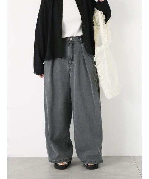 ehka sopo(エヘカソポ)の「サイドタックデニムパンツ(デニムパンツ・レディース・ブルー/グレー/サックスブルー・F)」の2枚目の写真