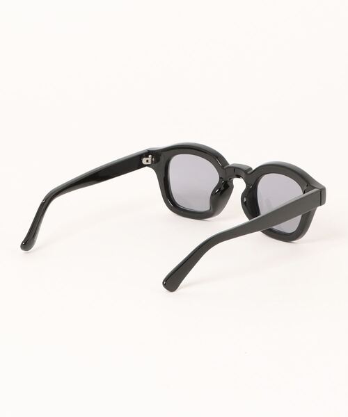 y/m by RIKA(イムバイリカ)の「Shades r01(サングラス・レディース・ブラック・FREE)」の15枚目の写真