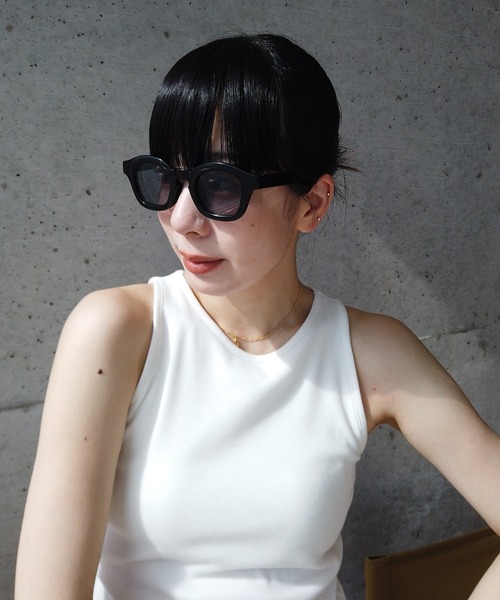 y/m by RIKA(イムバイリカ)の「Shades r01(サングラス・レディース・ブラック・FREE)」の1枚目の写真