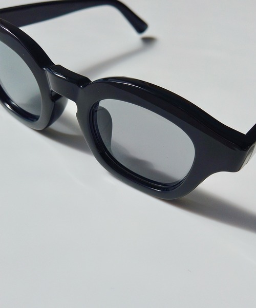 y/m by RIKA(イムバイリカ)の「Shades r01(サングラス・レディース・ブラック・FREE)」の10枚目の写真