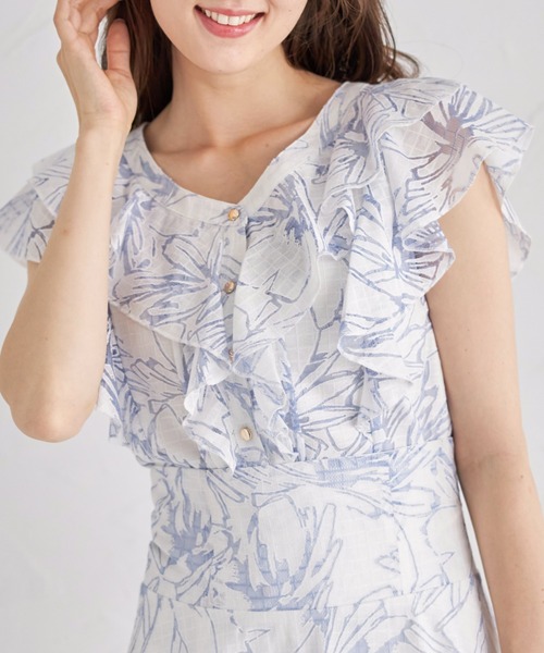 tocco closet(トッコ クローゼット)の「【S・Mサイズ展開】フラワーチェックレースラッフルフリルブラウス(シャツ/ブラウス・レディース・ピンク/オフホワイト/ブルー・M/S)」の15枚目の写真