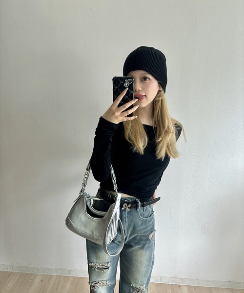 RiLi(リリ)の「オフショルカットソー【RL】(Tシャツ/カットソー・レディース・ブラック/チャコールグレー/ホワイト・FREE)」の5枚目の写真