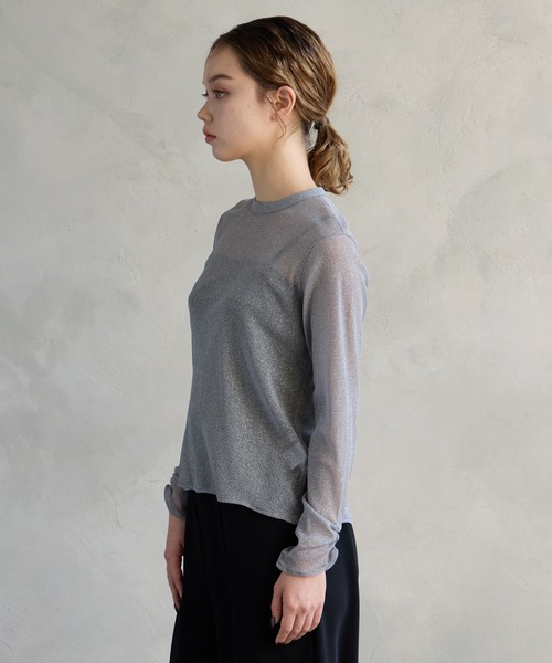 AIMER（エメ）の「プチハイネックラメトップス（Tシャツ/カットソー・レディース・ゴールド/シルバー・MEDIUM/LARGE）」の9枚目の写真