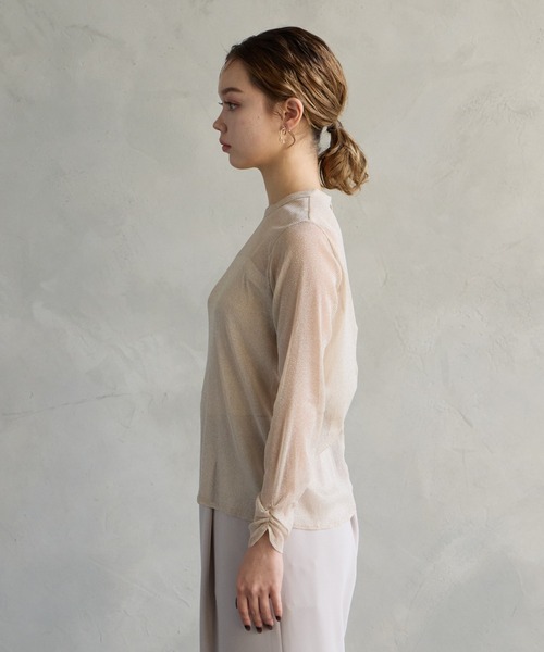 AIMER（エメ）の「プチハイネックラメトップス（Tシャツ/カットソー・レディース・ゴールド/シルバー・MEDIUM/LARGE）」の20枚目の写真