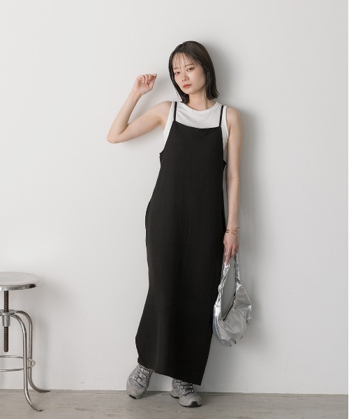 ad thie(アドティエ)の「Iラインシルエット マキシキャミワンピース(ワンピース・レディース・ブラック/オフホワイト/ライトグリーン・FREE)」の16枚目の写真