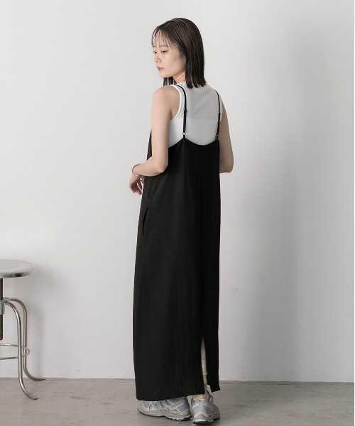 ad thie(アドティエ)の「Iラインシルエット マキシキャミワンピース(ワンピース・レディース・ブラック/オフホワイト/ライトグリーン・FREE)」の14枚目の写真