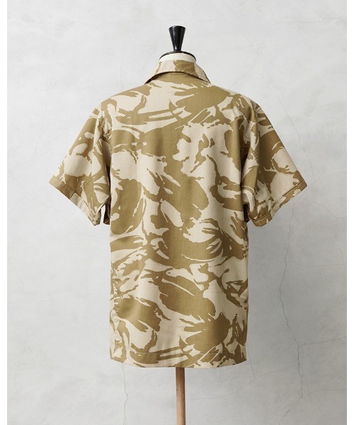 MILITARY(ミリタリー)の「WAIPER.inc 実物 新品 デッドストック イギリス軍 リメイク TROPICAL COMBAT S/S シャツ(シャツ/ブラウス・メンズ・ブラウン系カモフラージュ・1/4/6/8/9/5/7)」の10枚目の写真