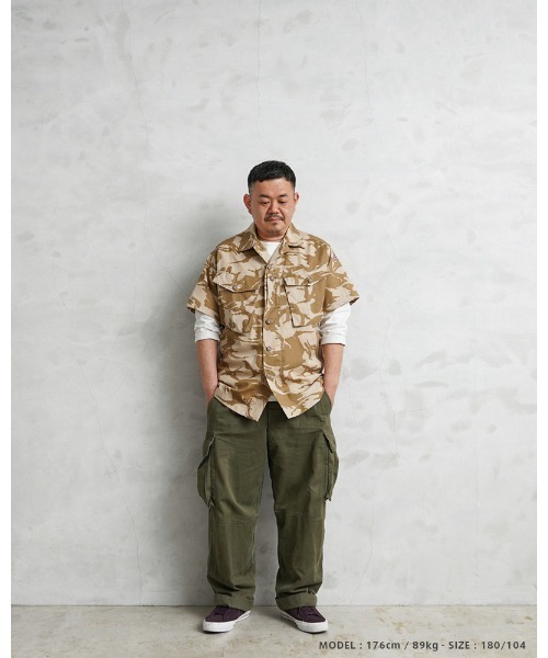 MILITARY(ミリタリー)の「WAIPER.inc 実物 新品 デッドストック イギリス軍 リメイク TROPICAL COMBAT S/S シャツ(シャツ/ブラウス・メンズ・ブラウン系カモフラージュ・1/4/6/8/9/5/7)」の4枚目の写真
