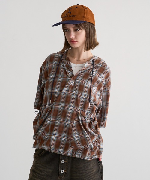 WISH FOR EVER（ウィッシュフォーエバー）の「DRAWCODE HOOD SHIRT/ドローコードフードシャツ（シャツ/ブラウス・メンズ・ベージュ/ブラウン/ネイビー・MEDIUM/LARGE）」の22枚目の写真