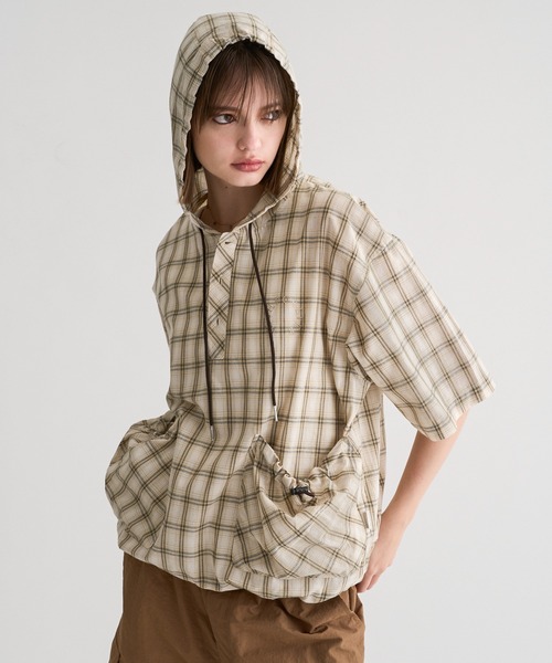 WISH FOR EVER（ウィッシュフォーエバー）の「DRAWCODE HOOD SHIRT/ドローコードフードシャツ（シャツ/ブラウス・メンズ・ベージュ/ブラウン/ネイビー・MEDIUM/LARGE）」の12枚目の写真