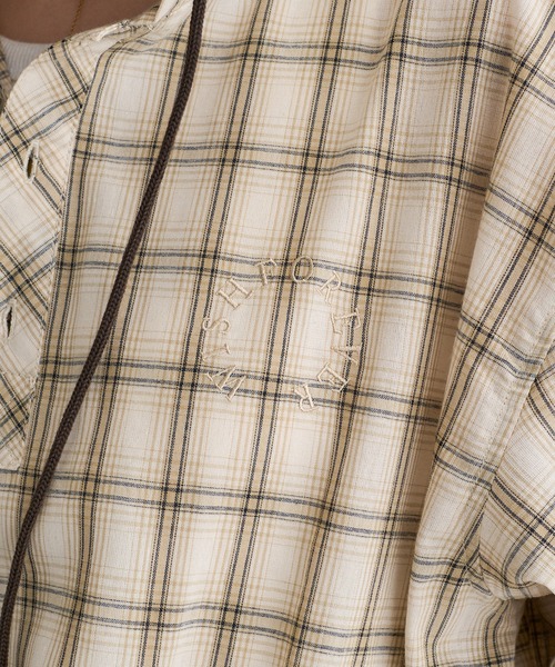 WISH FOR EVER（ウィッシュフォーエバー）の「DRAWCODE HOOD SHIRT/ドローコードフードシャツ（シャツ/ブラウス・メンズ・ベージュ/ブラウン/ネイビー・MEDIUM/LARGE）」の10枚目の写真