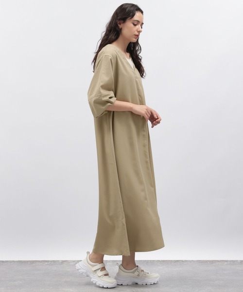 LAKOLE（ラコレ）の「袖ボリュームワンピース / 142630（ワンピース・レディース・ブラック/ベージュ/ブラウン・SMALL/MEDIUM）」の15枚目の写真